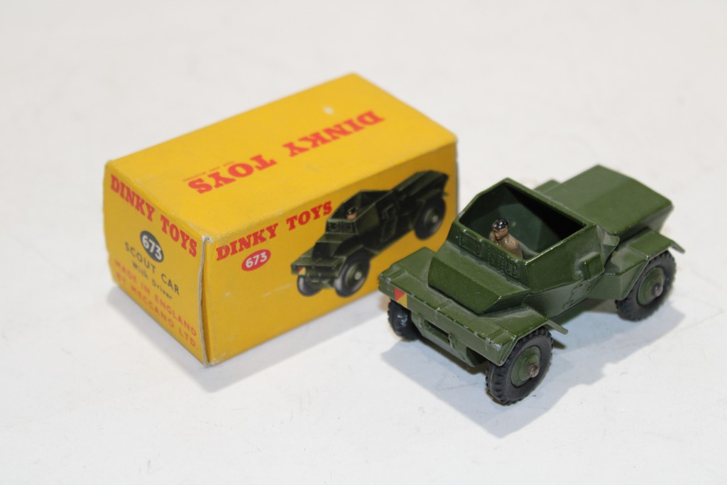 SCOUT CAR 1955 DINKY TOYS 1/64°