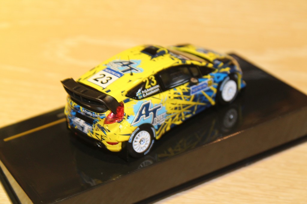 FORD FIESTA RS WRC N°23 IXO 1/43