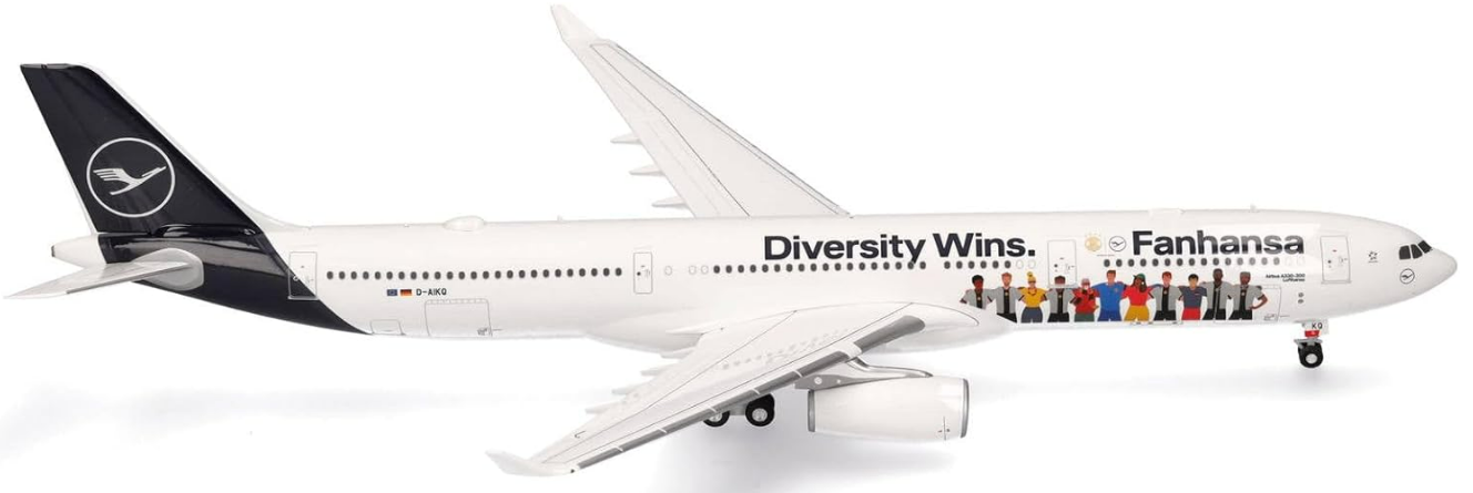 AIRBUS A330-300 LUFTHANSA "FANHANSA - DIVERSITY WINS" HERPA 1/200°