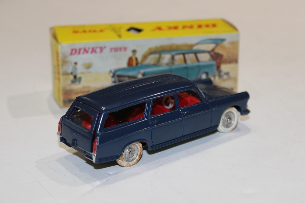 PEUGEOT 404 COMMERCIALE 1962 DINKY TOYS 1/43°