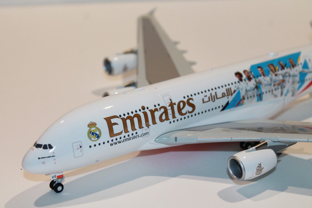 AIRBUS A380-800 EMIRATES REAL MADRID HERPA 1/200°