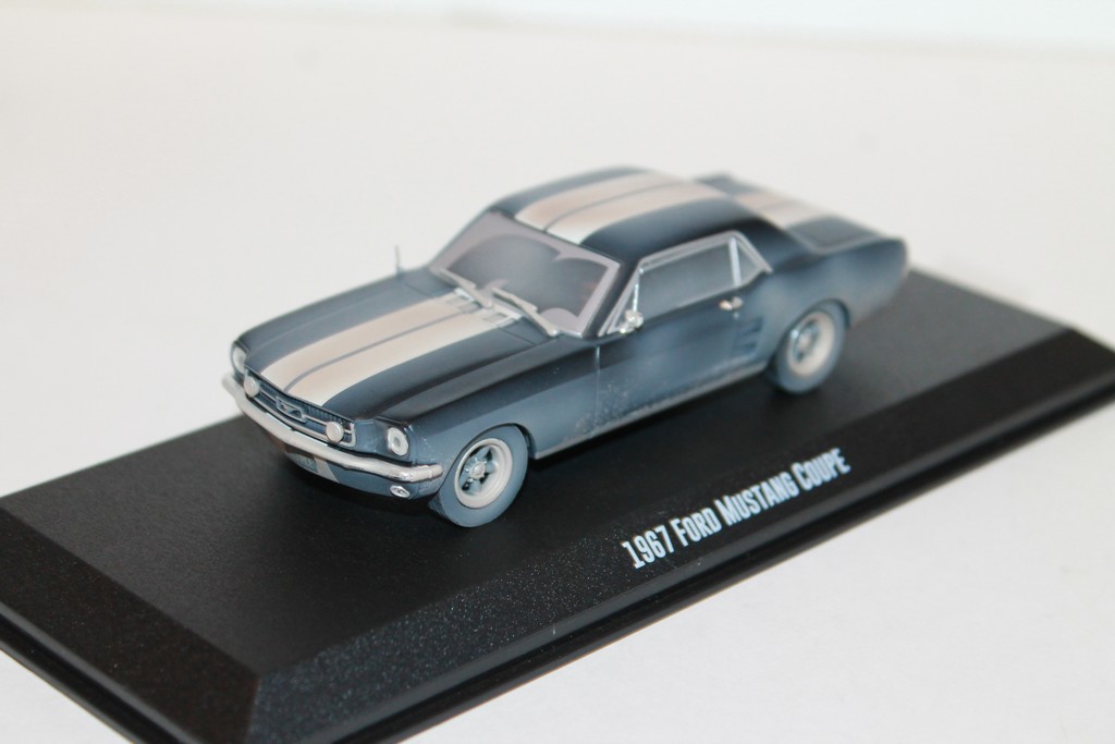 FORD MUSTANG COUPE 1967 CREED II GREENLIGHT 1/43°