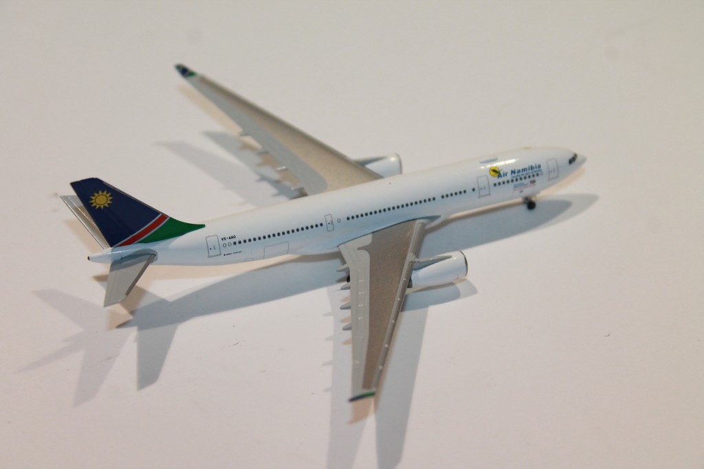 AIRBUS A330-200 AIR NAMIBIA 2020 HERPA 1/500°