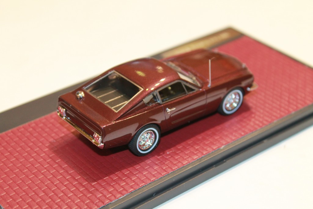 FORD MUSTANG FASTBACK SHORTY COUPE 1964 MATRIX 1/43°