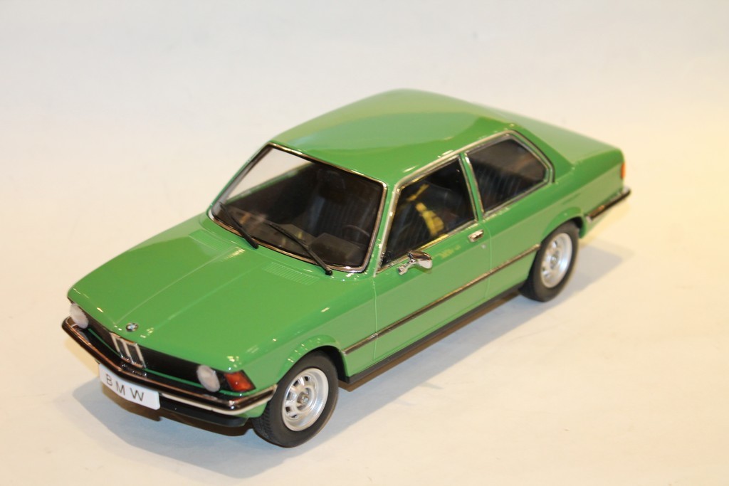 BMW 318I E21 1980 KK SCALE 1/18°