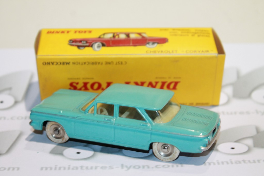 CHEVROLET CORVAIR 1962 DINKY 1/43°