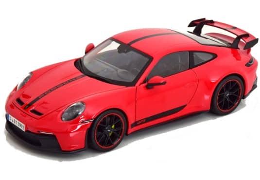 PORSCHE 911 GT3 ROUGE MAISTO 1/18°