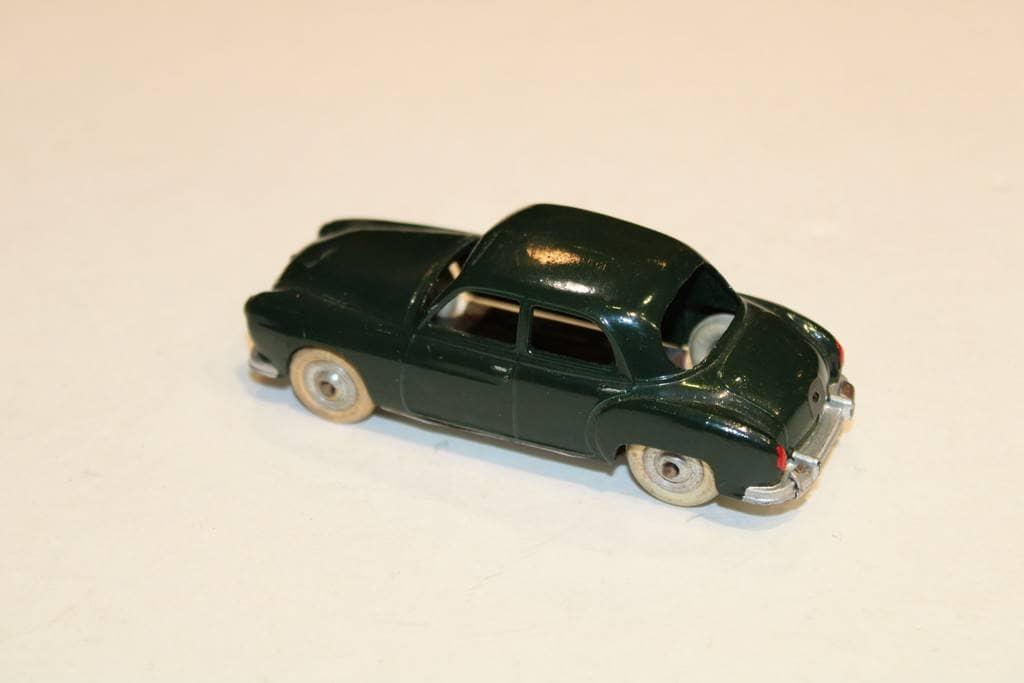 RENAULT FREGATE VERTE CIJ 1/43°