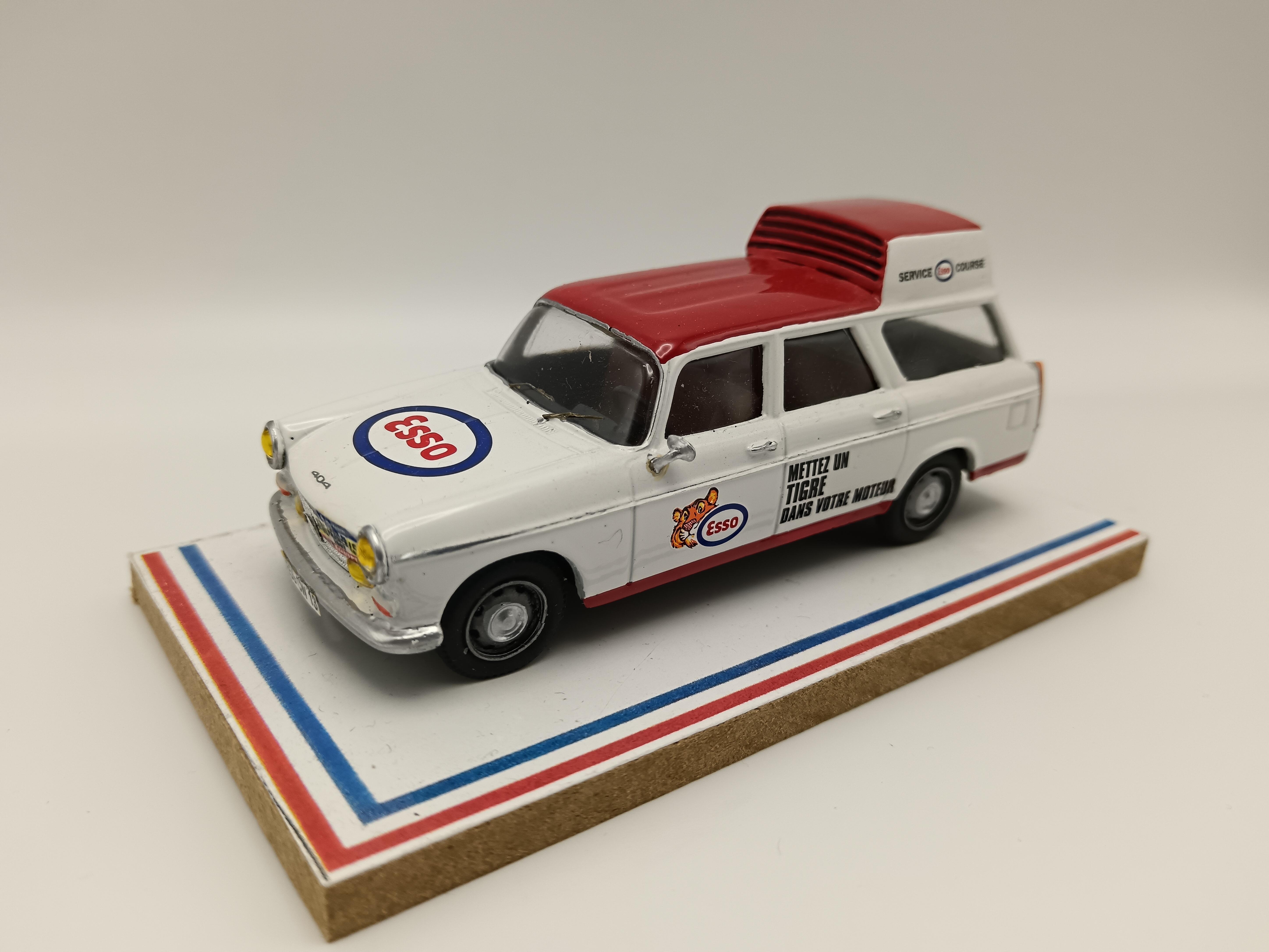 PEUGEOT 404 BREAK ESSO TDF 1967 AUTORECLAME 1/43°