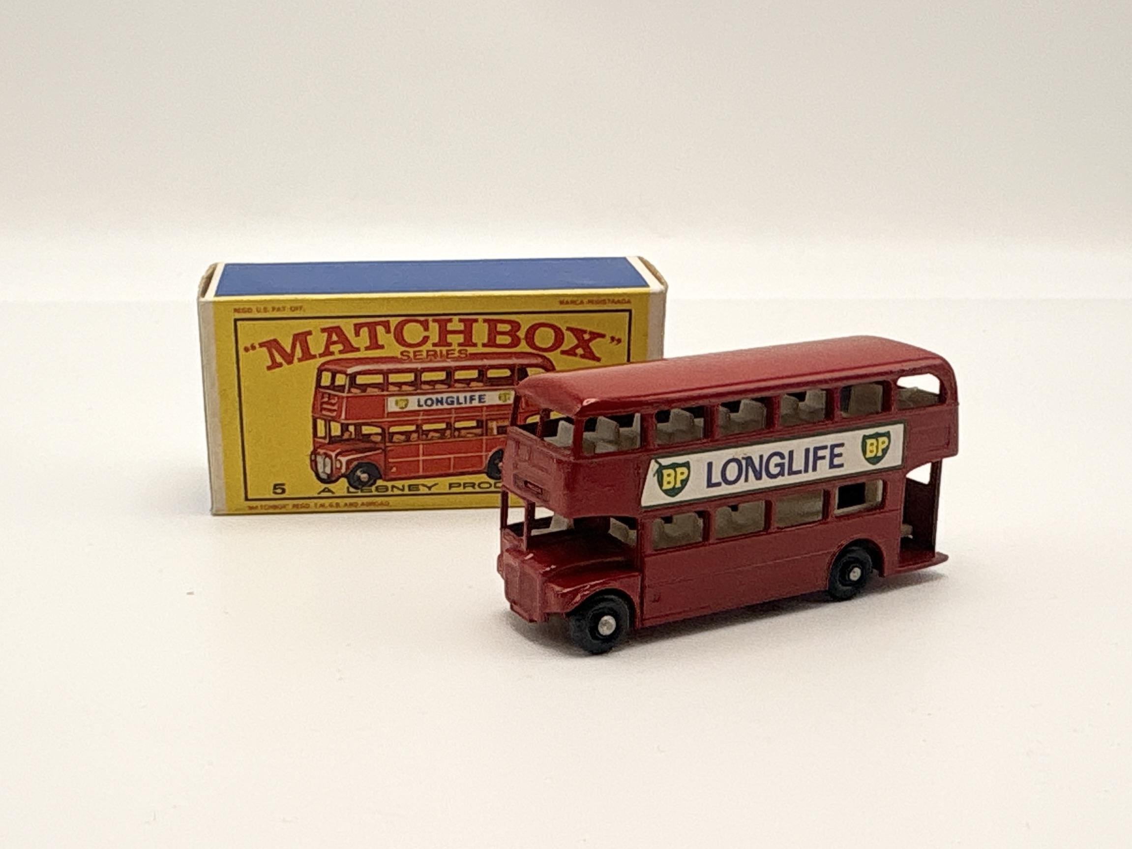 LONDON BUS ROUTEMASTER  MATCHBOX  1/43