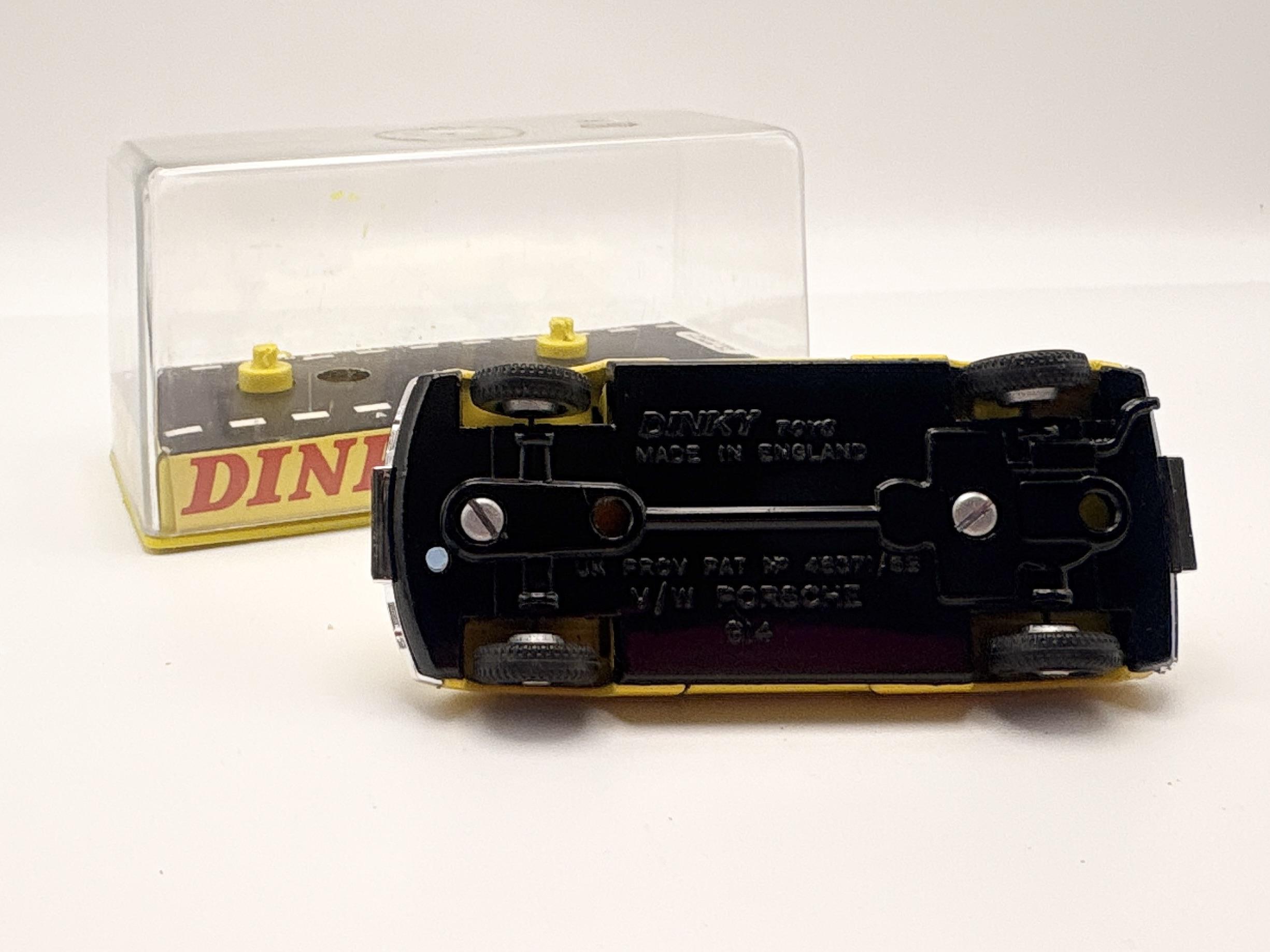 VOLKSWAGEN PORSCHE 914 SPORTS CAR DINKY TOYS 1/43