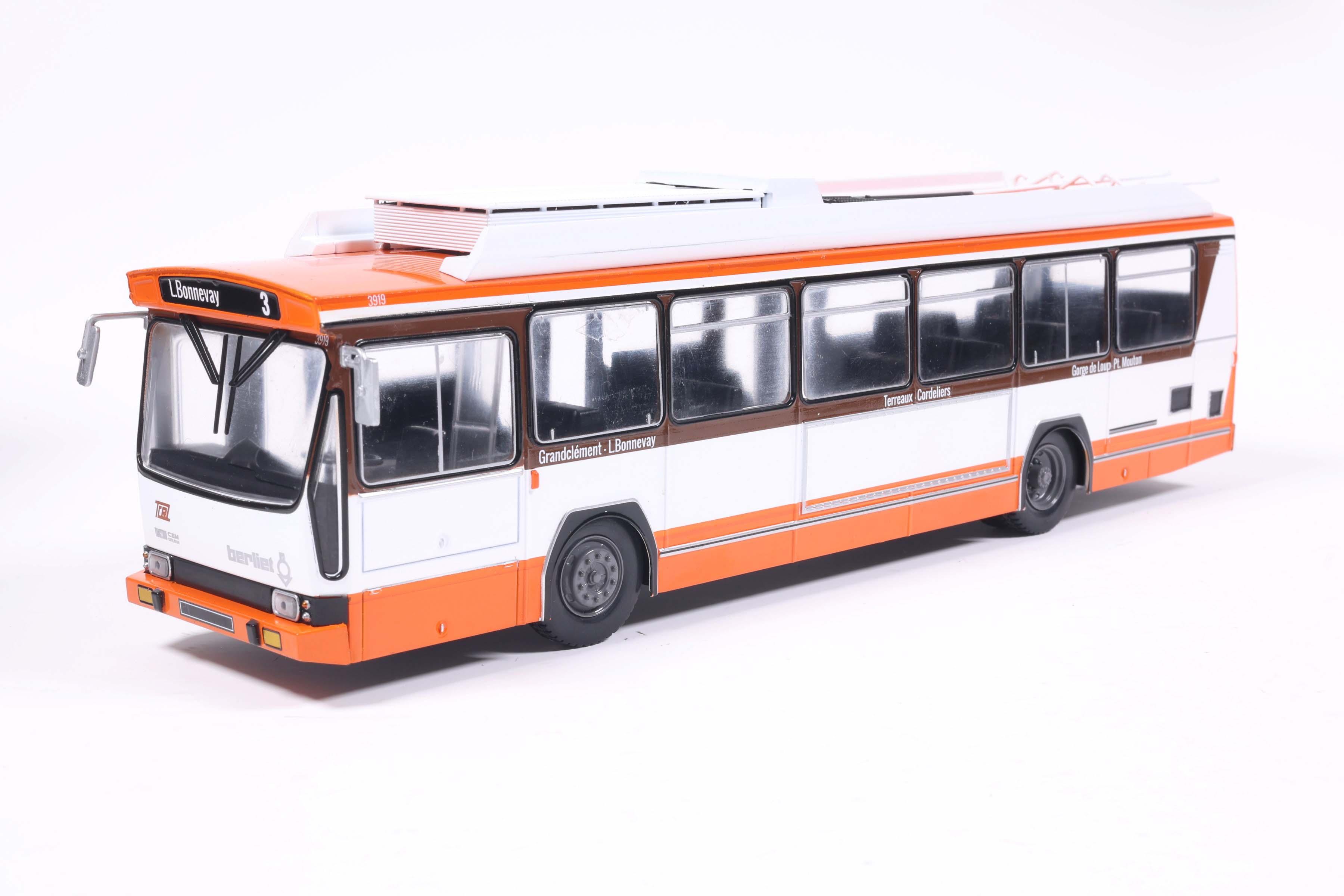 BERLIET ER100 LIGNE 3 MINIATURES LYON 1/43
