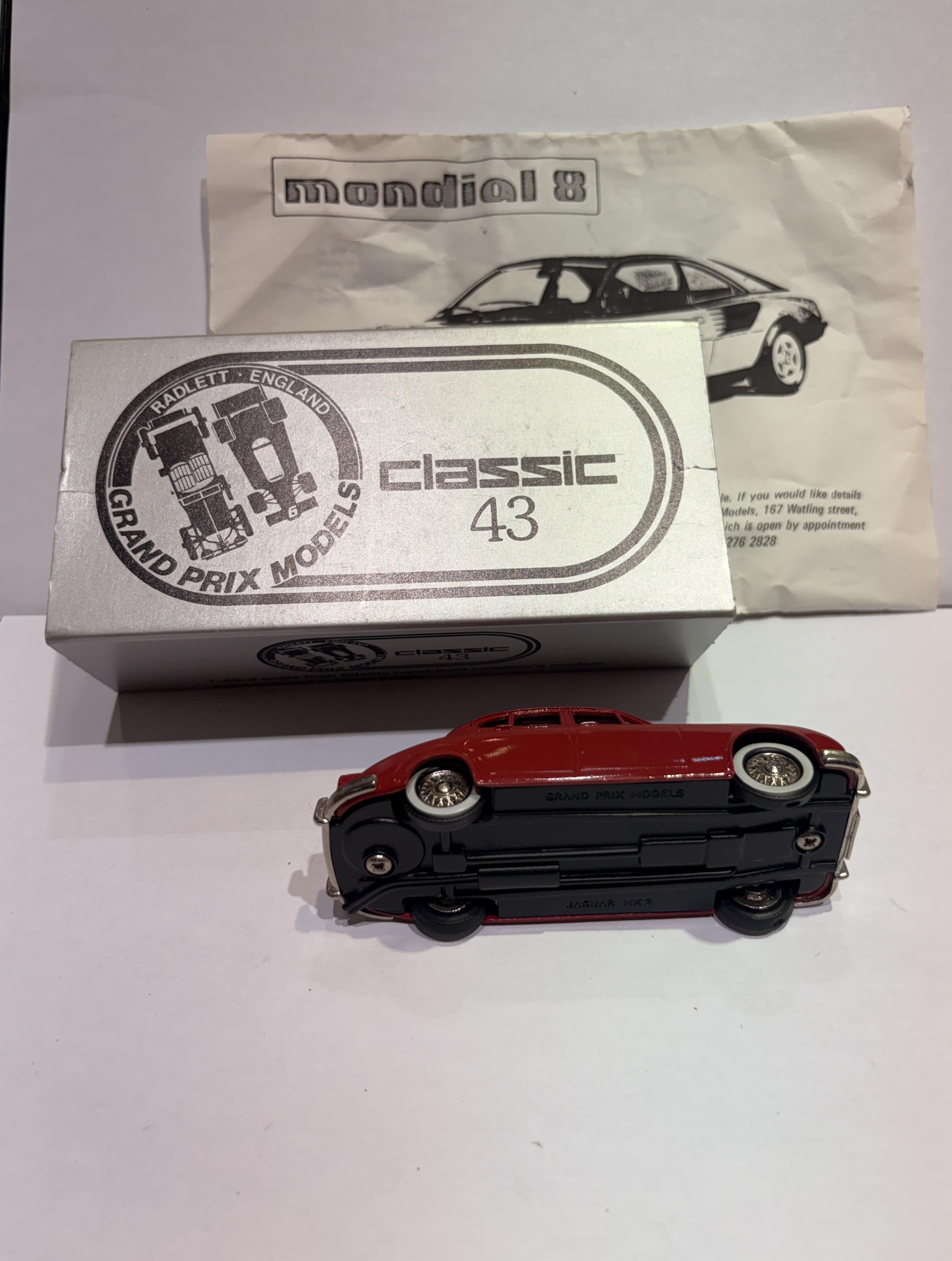 JAGUAR MK2 SALOON 1959-1967 GP MODELS 1/43