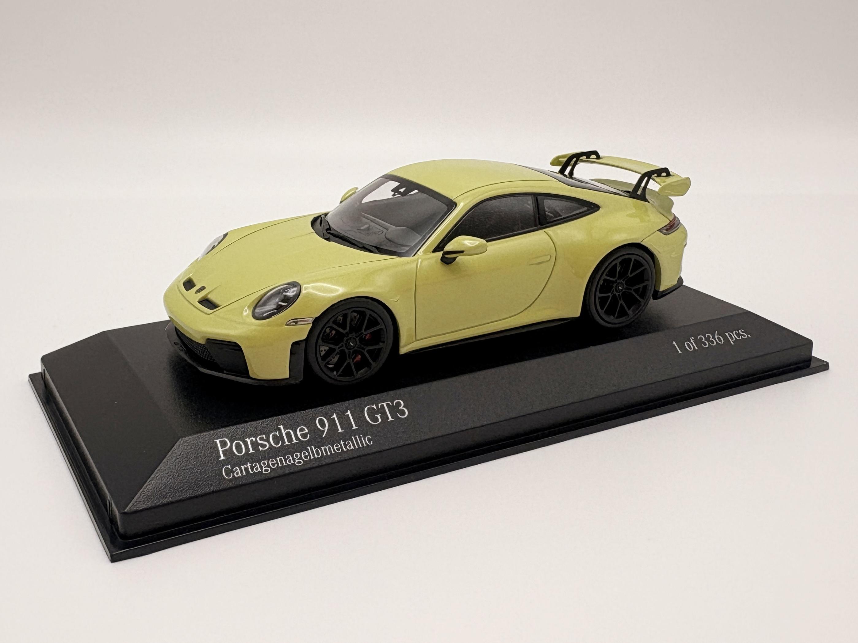 PORSCHE 911 992.2 YELLOW METALLIC MINICHAMPS 1/43