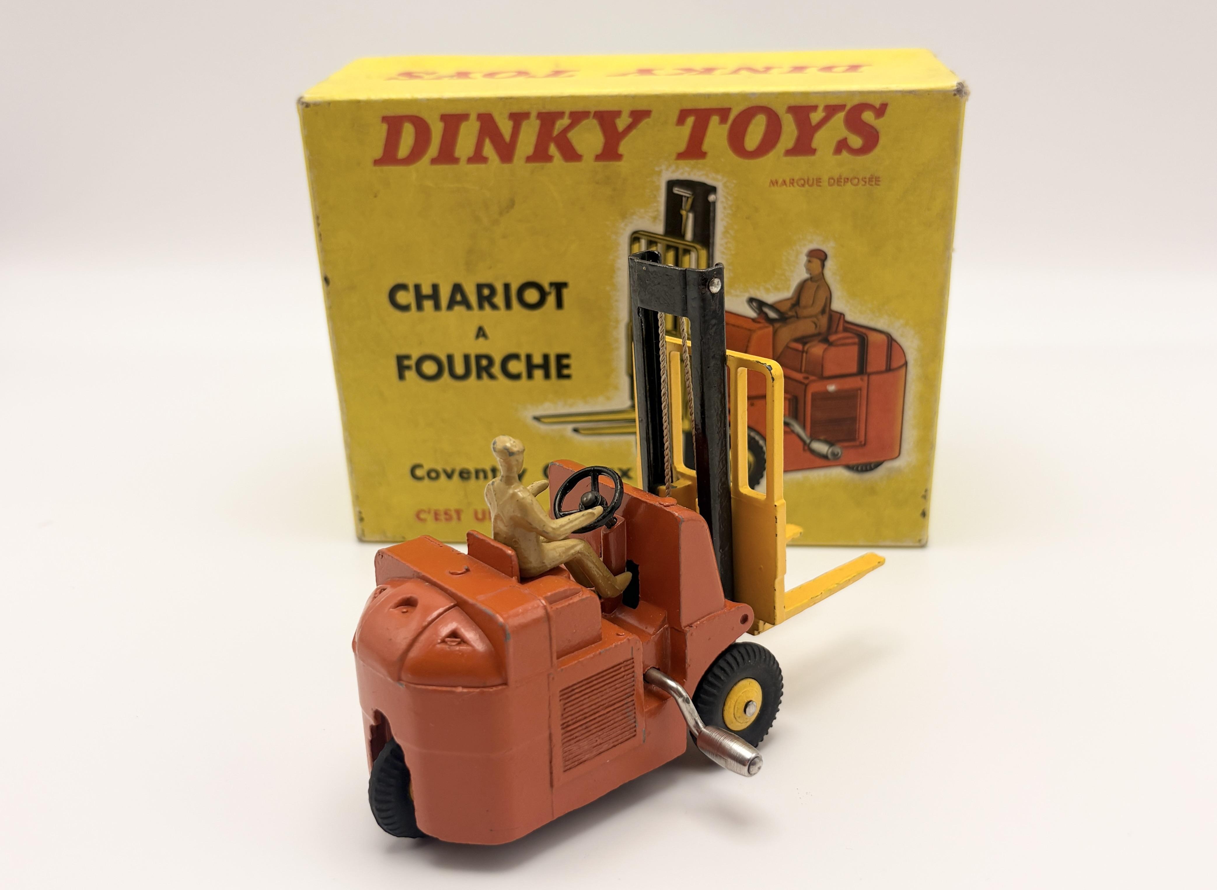 CHARIOT A FOURCHE COVENTRY CLIMAX DINKY TOYS 1/43