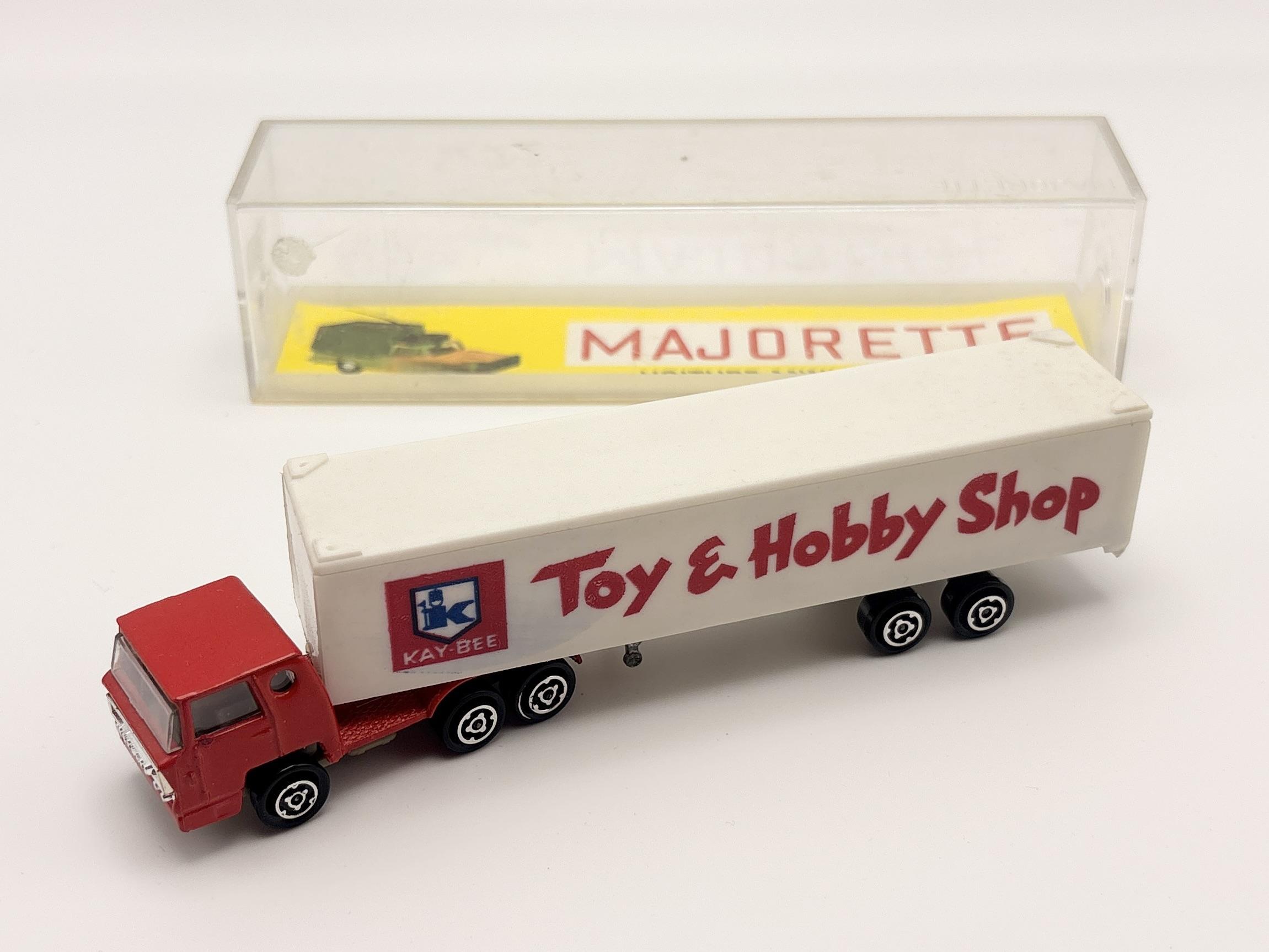 BERNARD 75 MAJORETTE 1/100