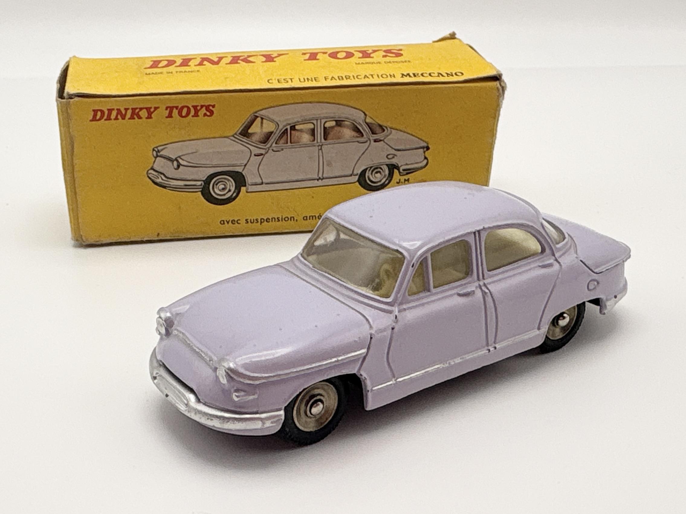 PANHARD PL. 17 DINKY TOYS 1/43