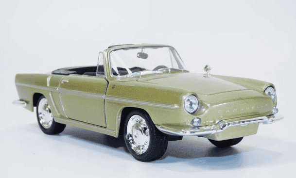 RENAULT CARAVELLE DOREE WELLY 1/24°