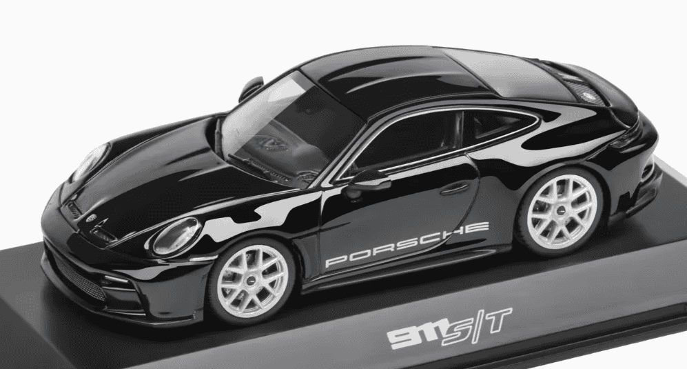 Porsche 911 S/T (992) SPARK 1/43°