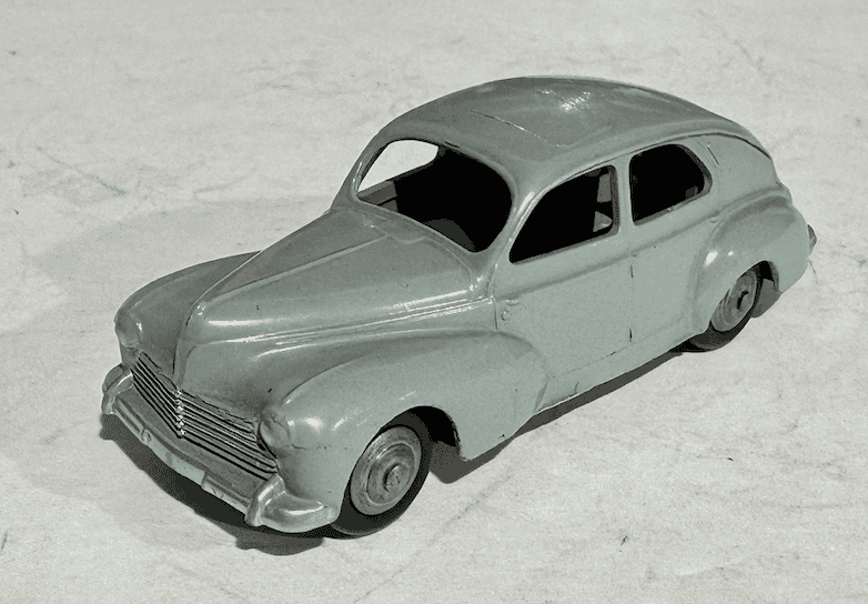 PEUGEOT 203 DINKY TOYS 1/43°