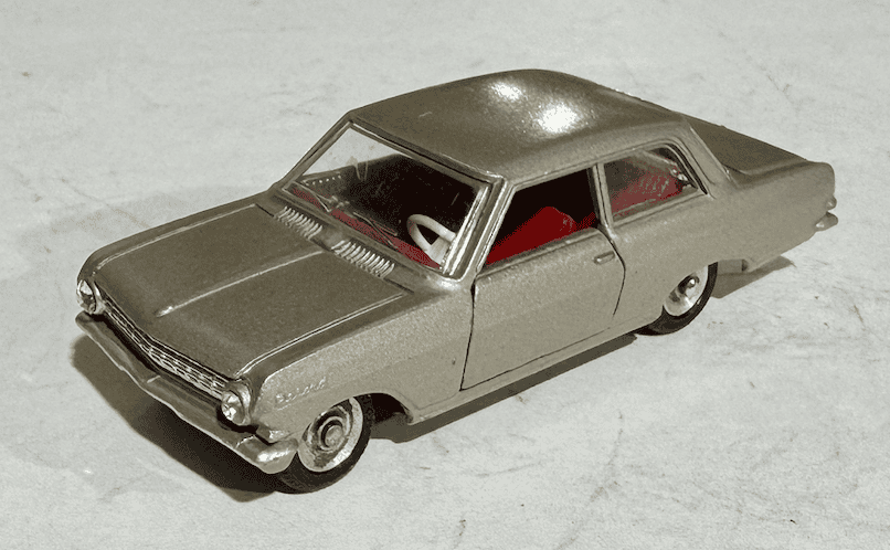 OPEL RECORD DINKY TOYS 1/43°
