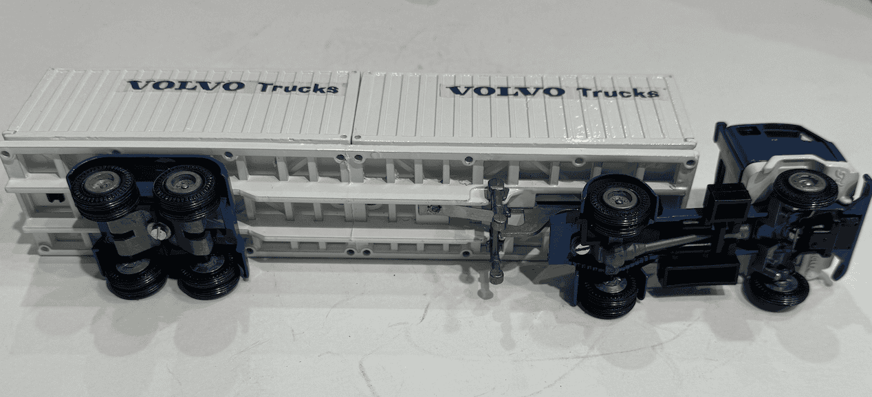 VOLVO TRUCK HOLLAND TEKNO 1/43°