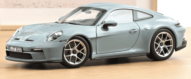 Porsche 911 S/T 2023 BLEU NOREV  1:18