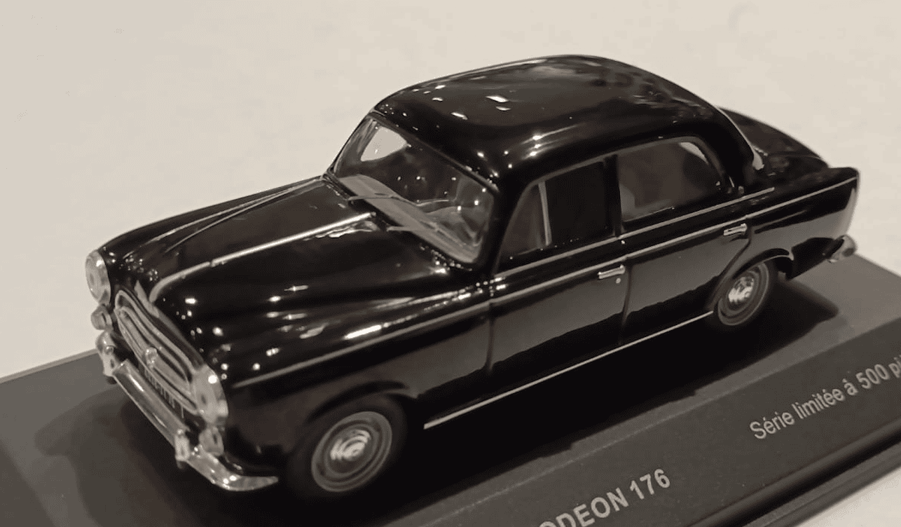 PEUGEOT 403 ODEON NOIR 1/43