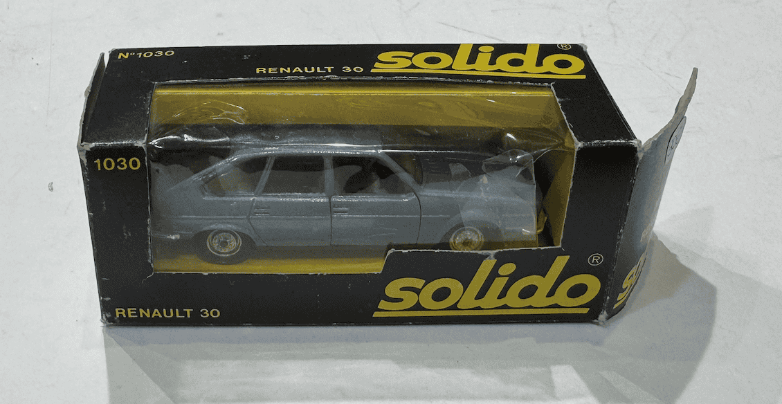 RENAULT 30 SOLIDO 1/43