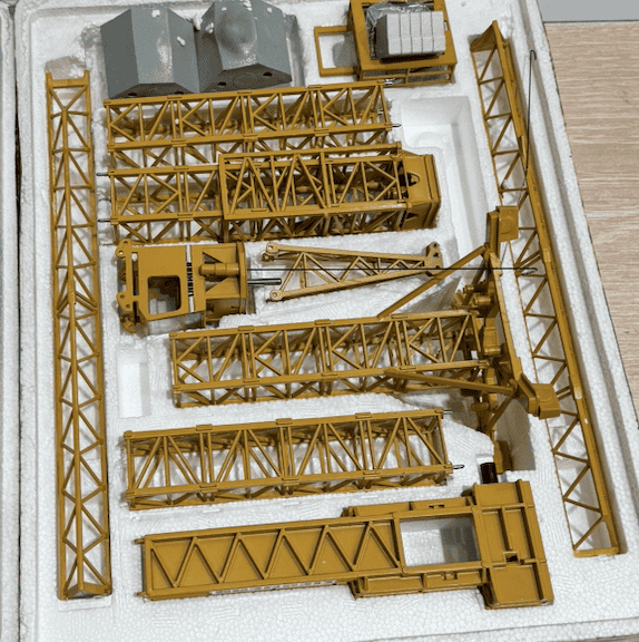 GRUE A TOUR LIEBHERR CONRAD 1/87