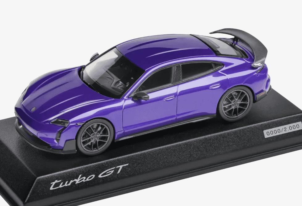 Porsche Taycan Turbo GT Weissach Package 2024 Violet Céleste Métallisé Norev 1/43