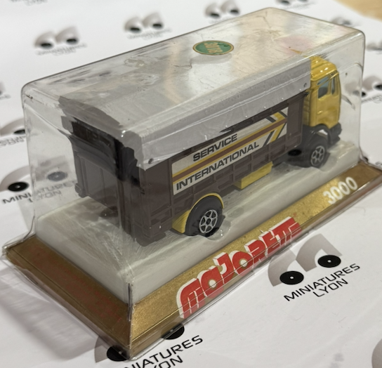 Mercedes camion Semi-Remorque bâchée – Majorette 1/66