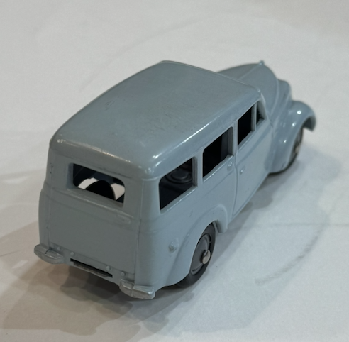RENAULT 300 KG JUVA 4 GRISE CIJ DINKY 1/43
