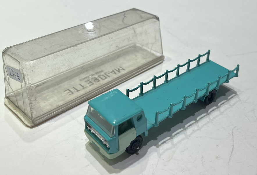 BERNARD CAMION CHAINE MAJORETTE 1/100°