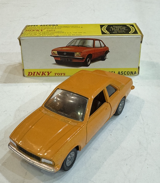 OPEL ASCONA 1974 ORANGE DINKY TOYS 1/43°