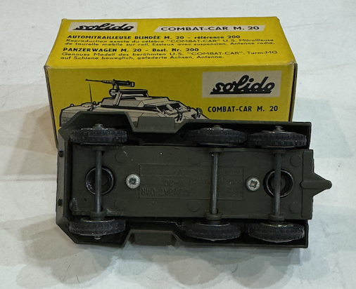 COMBAT-CAR M.20 SOLIDO 1/43