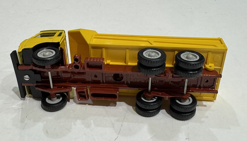 BERLIET GRH 230 BENNE MARREL ELIGOR 1/43