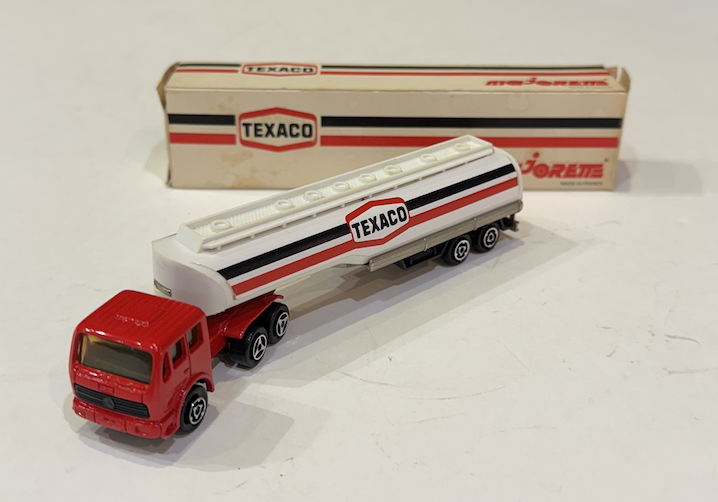 MERCEDES CAMION TEXACO MAJORETTE 1/66