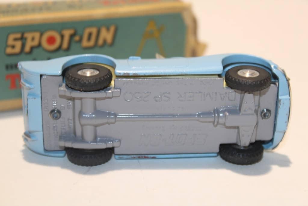 DAIMLER SP 250 BLEU 1959 SPOT-ON 1/43°