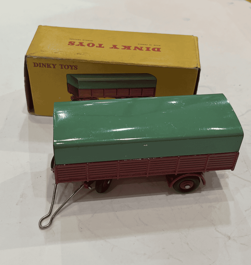 REMOLQUE BACHÈE DINKY TOYS 1/43