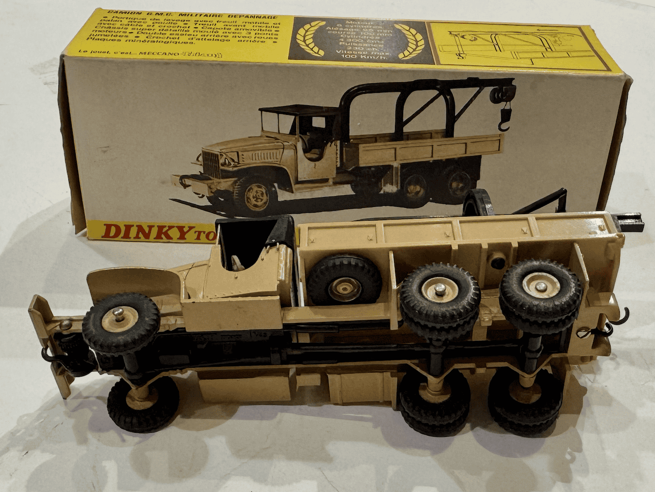 CAMION G.M.C MILITAIRE DEPANNAGE DONKY TOYS 1/43