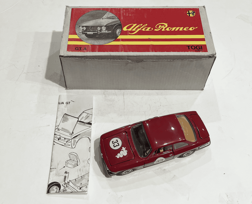 ALFA ROMEO GIULIA GT.A N°33 TOGI 1/24°