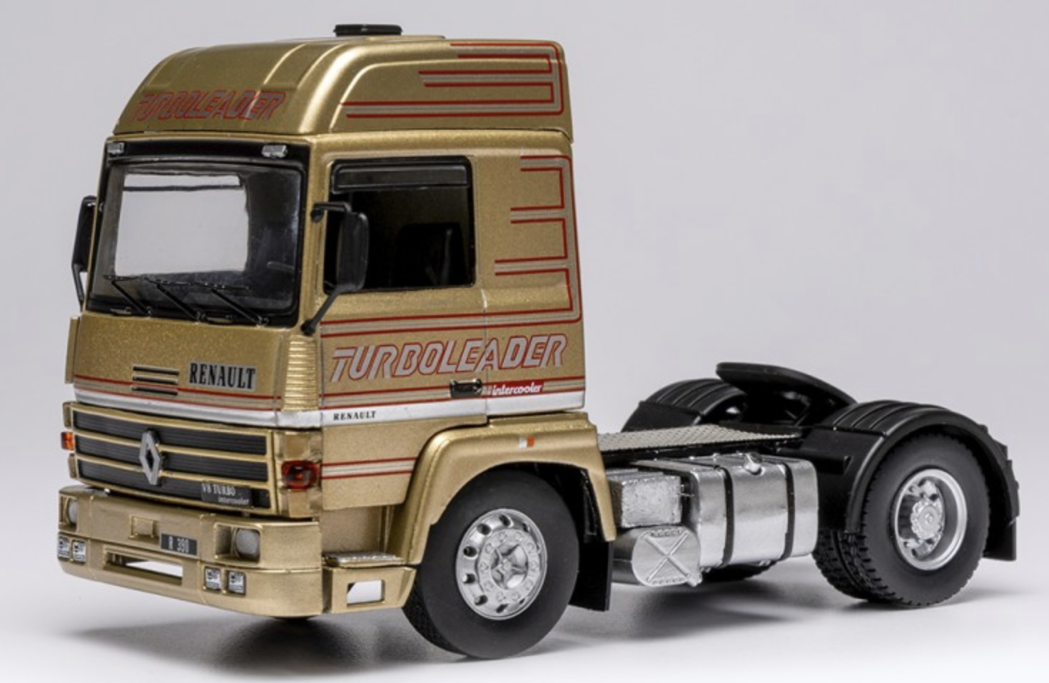 Renault R 390 1987 Beige 1/43 IXO
