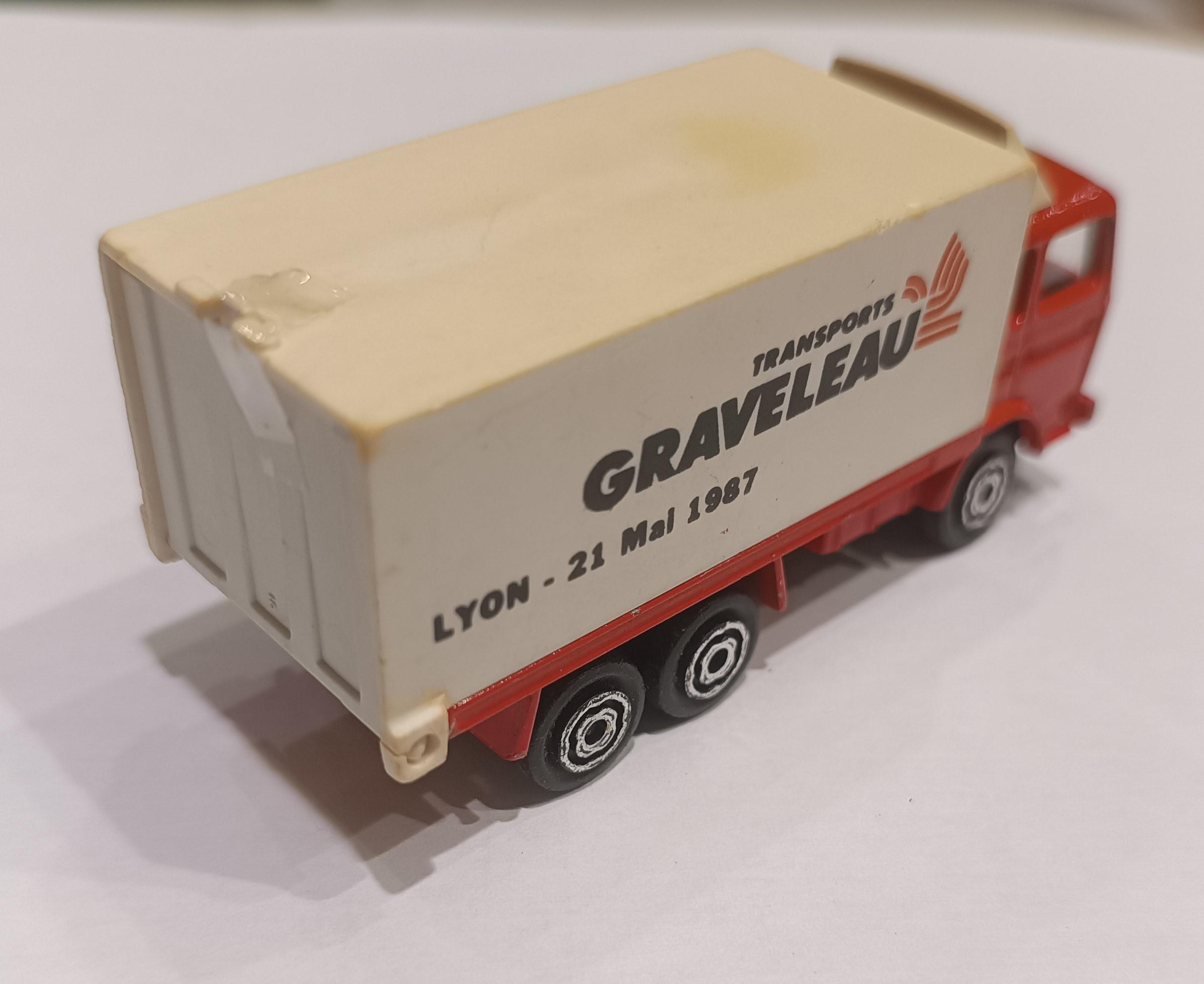 Camion transports Graveleau Majorette 1/100