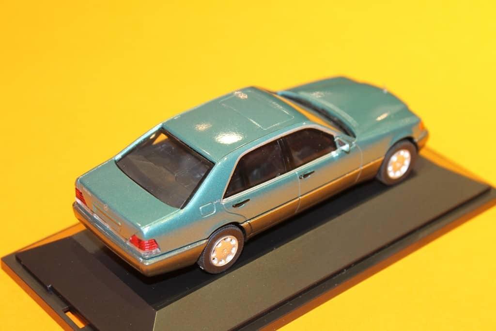 MERCEDES BENZ 600 SEL VERTE 1/43° HERPA