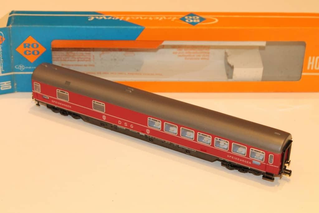 WAGON PASSAGER SPEISEWAGEN ROCO HO