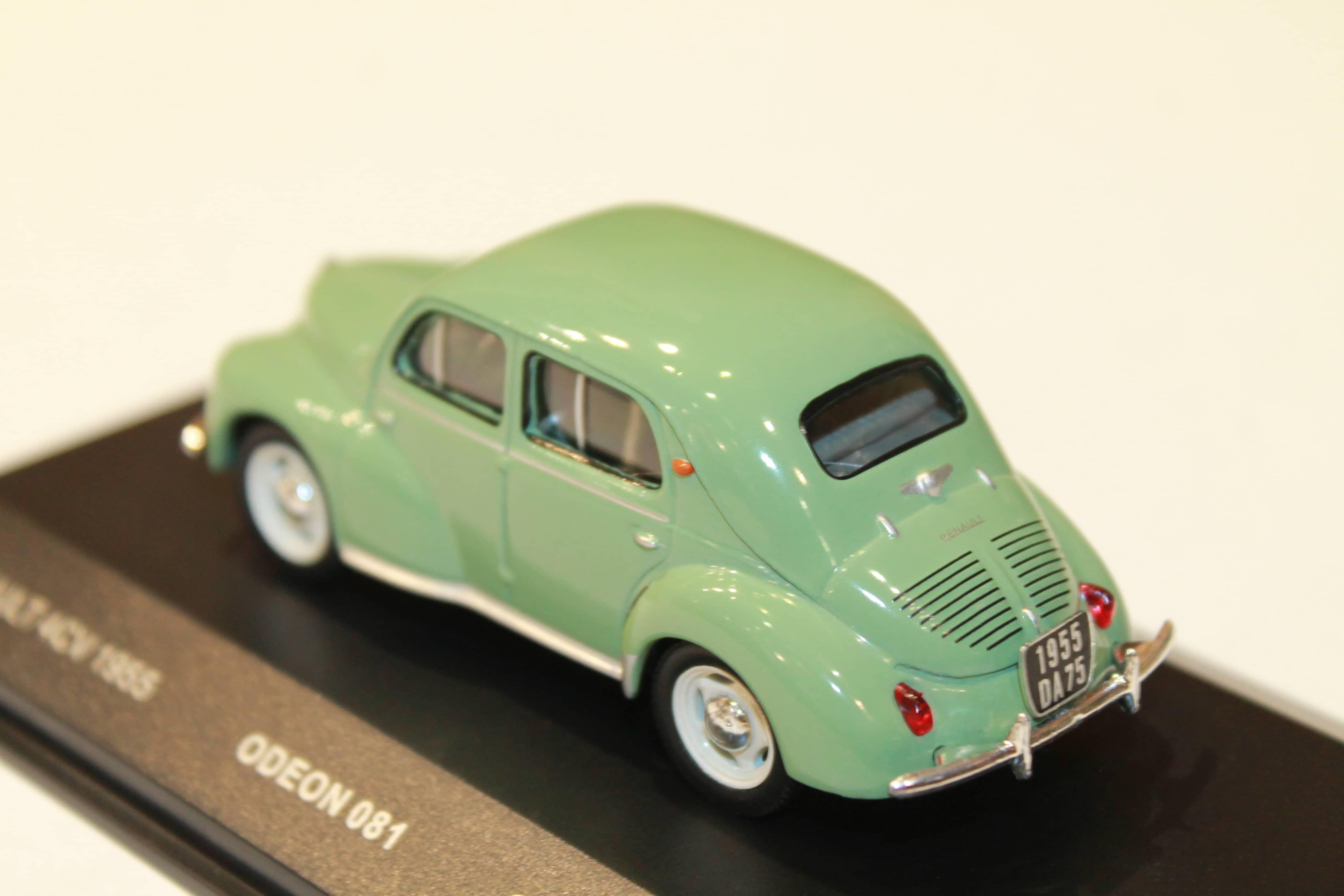 RENAULT 4CV VERTE 1955 ODEON 1/43°