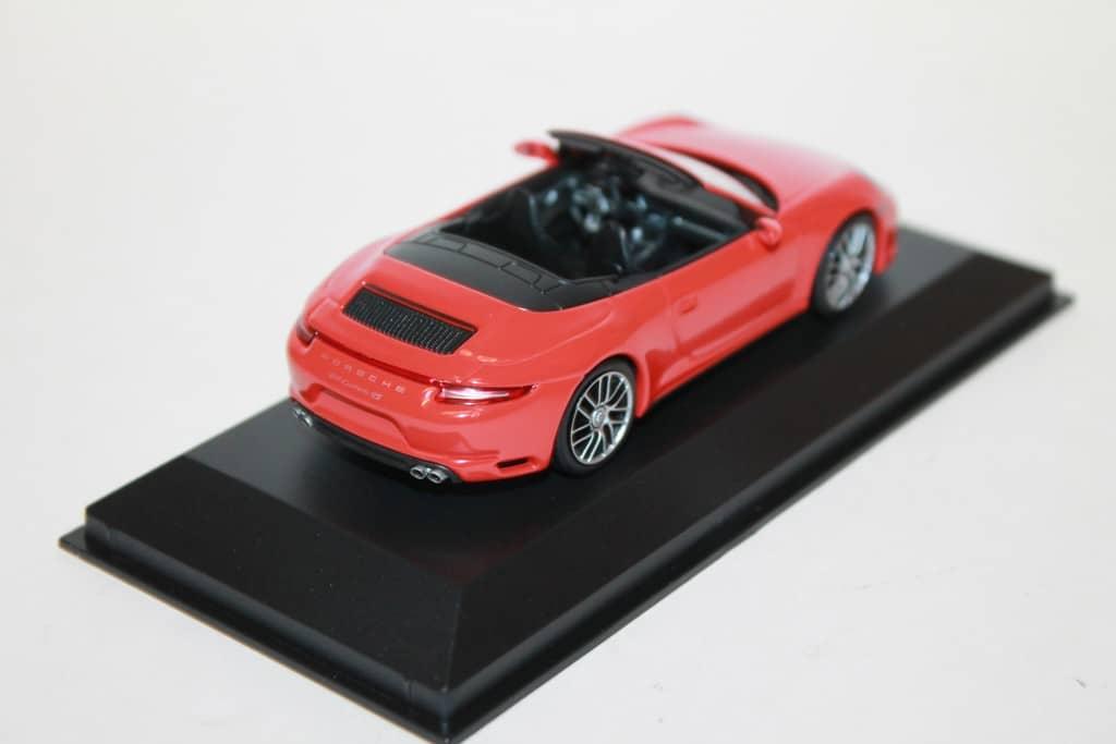 PORSCHE 911/991 CARRERA 4 CABRIO 2016 ORANGE MINICHAMPS 1/43