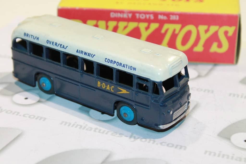 AUTOCAR B.O.A.C COACH DINKY TOYS 1/43°