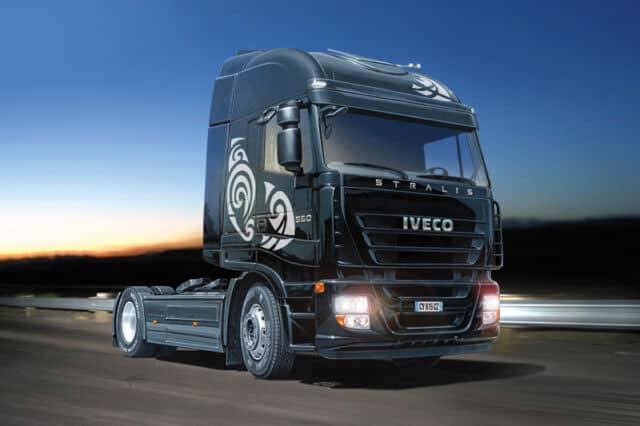 IVECO STRALIS ACTIVE SPACE ITALERI 1/24°